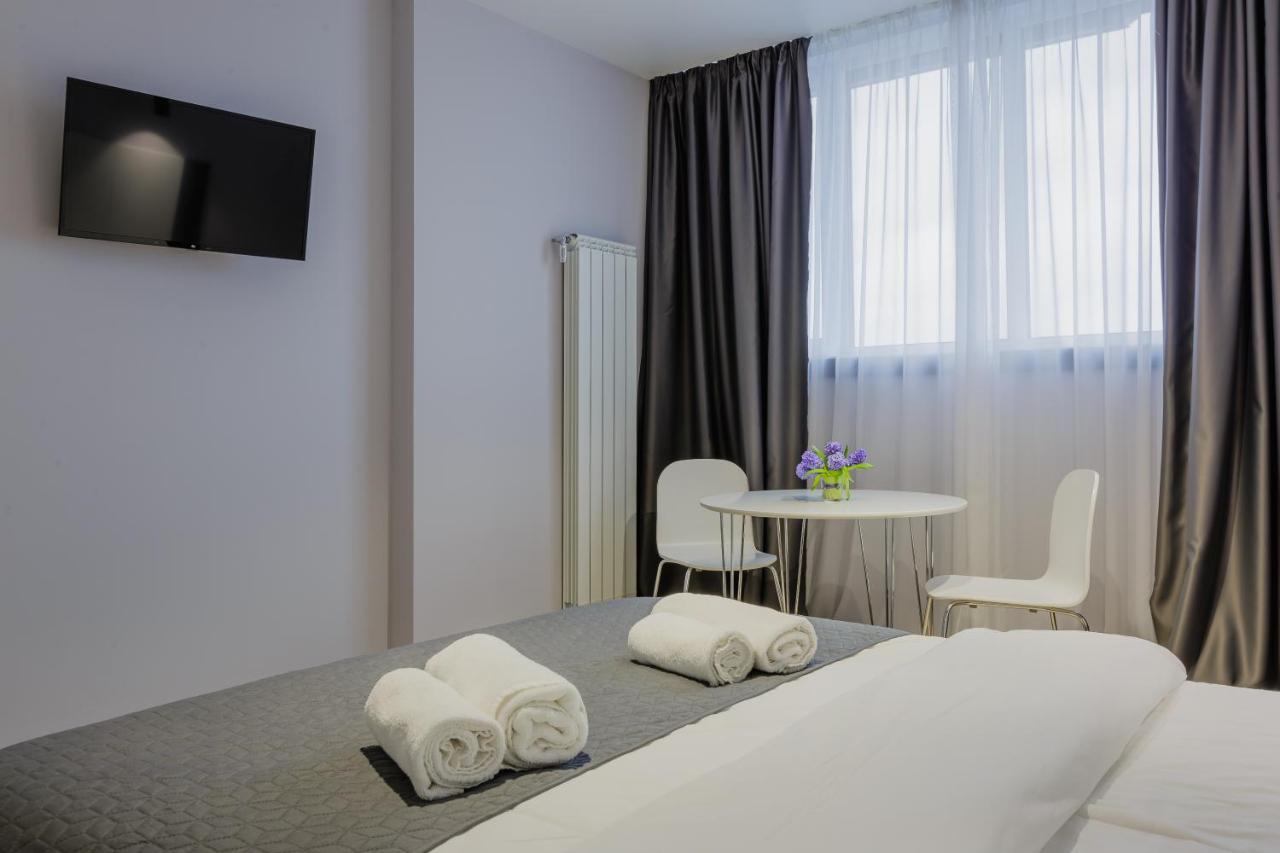 Studio Viktory 5 В, 21 Floor, Kyiv Exterior photo